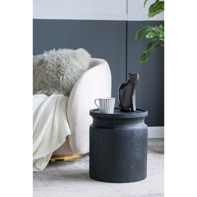 Table d'appoint cylindrique en bois exquise pour une décoration polyvalente, ajoutant une touche naturelle à tout espace de vie.