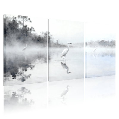 Ensemble de 3 tableaux sur toile tendue représentant un héron blanc dans un lac brumeux, pour la décoration du salon, de la chambre et de la maison.