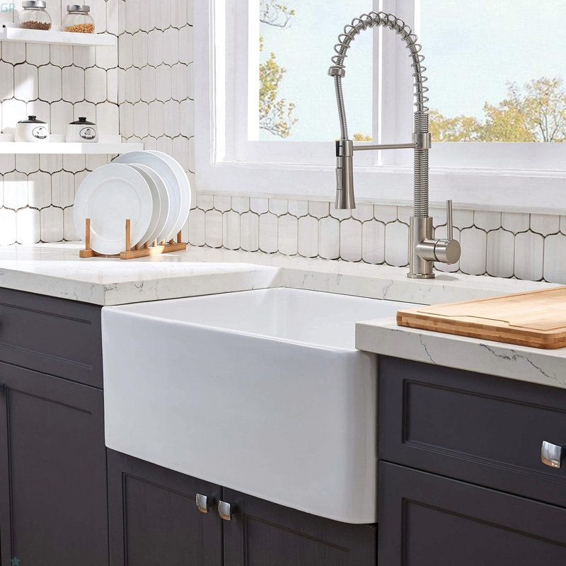 Fireclay 33" L X 20" W Farmhouse Kitchen Sink With Grid And Strainer