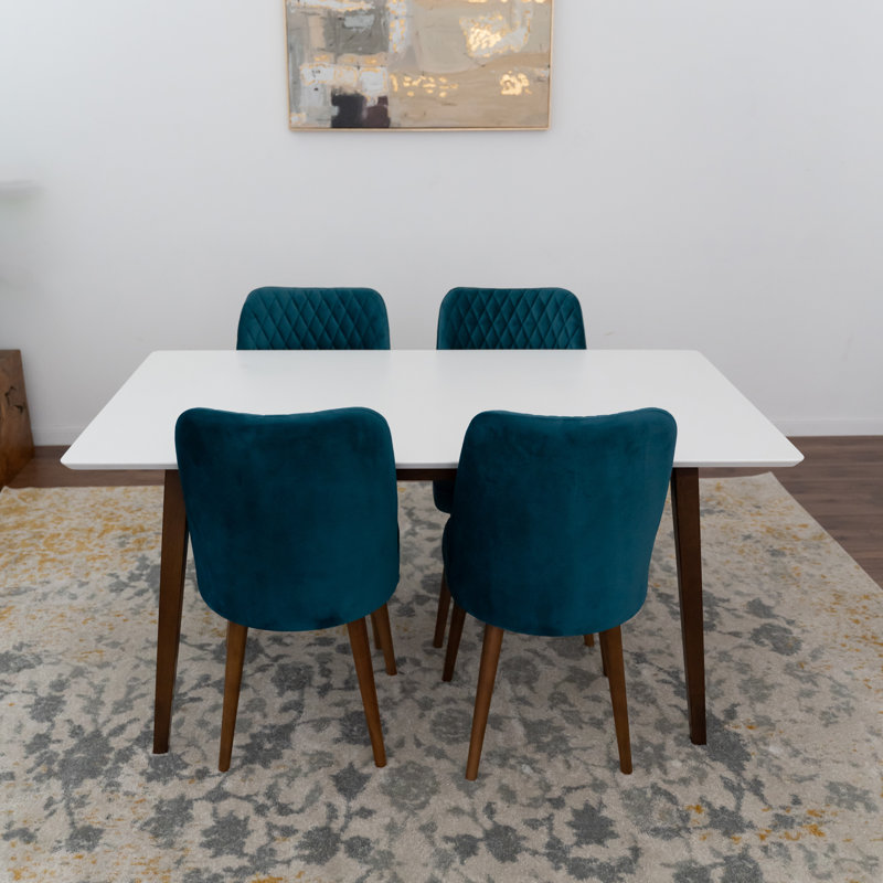 Ensemble de salle à manger en bois massif à 4 places avec chaises rembourrées en velours Fredy, Sarcelle