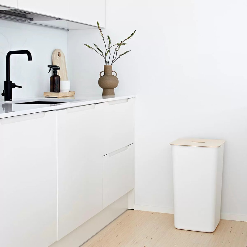 Poubelle de recyclage 12,6 gallons avec couvercle en bambou