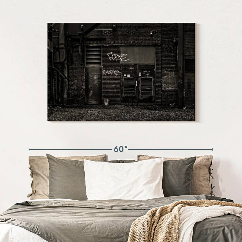 Lilie Alleyway, 32" H x 48" W