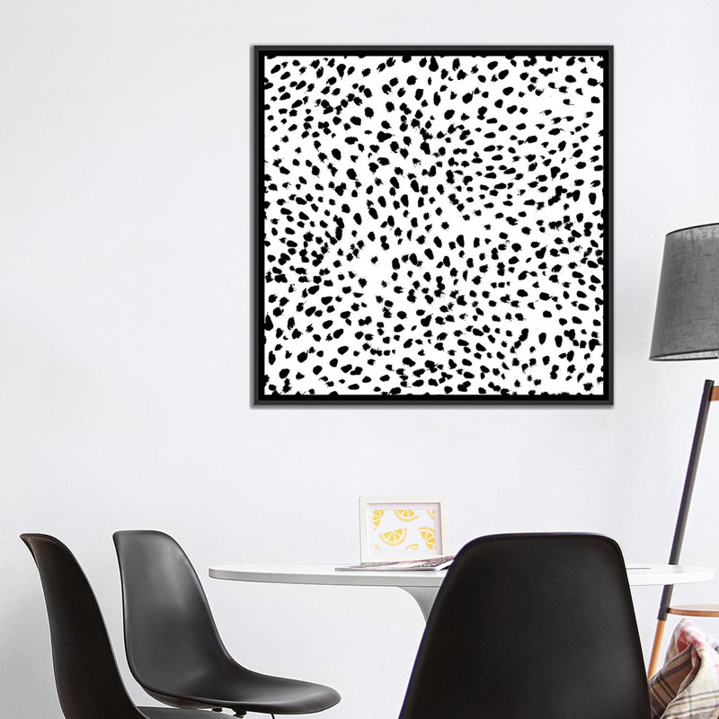 « nadia b&w », impression sur toile, H 37 po x l 37 po x P 1,5 po, Toile tendue