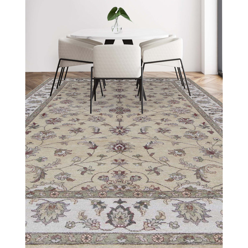 Ziegler Wool Oriental Area Rug in Gold/Beige