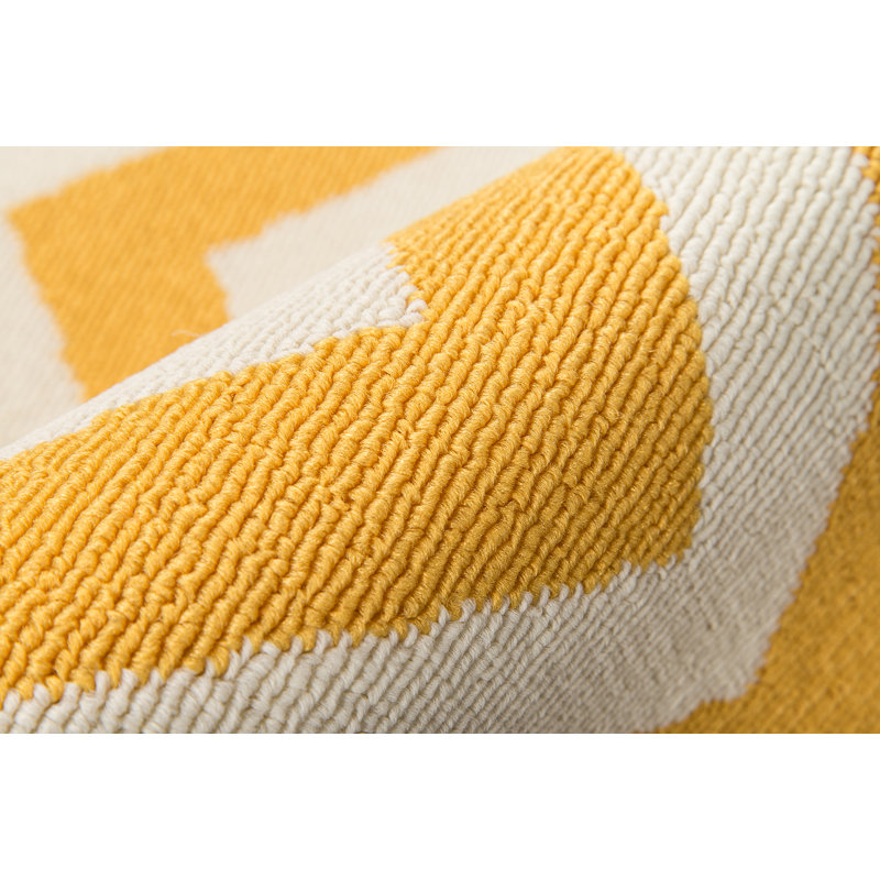 Irita Chevron Indoor / Outdoor Rug, Rectangle 5'3" x 7'6"