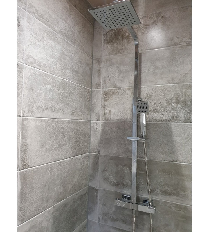 Ontario Thermostatic Shower with Dual Shower Head