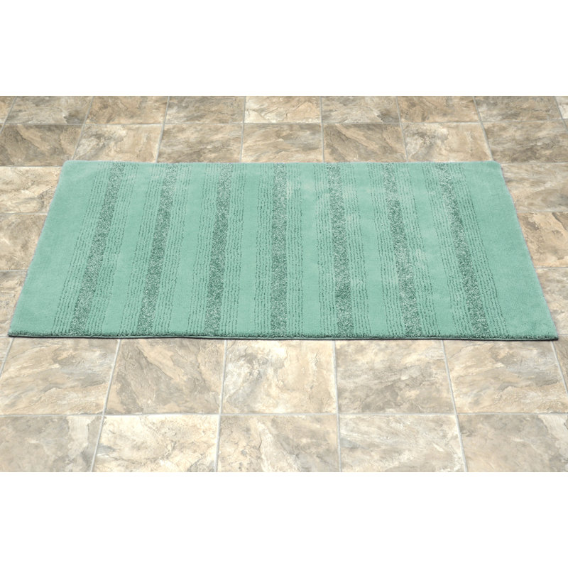 Niala Maaza Nylon Bath Rug with Non-Slip Backing, Sea Foam, 2' 6" x 4' 2"
