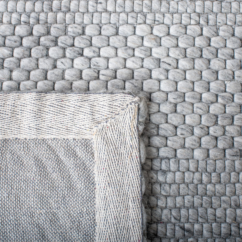 Elegant Handwoven Marbella 7' Square Gray Geometric Wool-Blend Rug