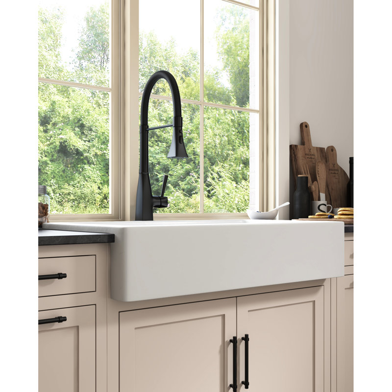 Kitchen Faucet With Pull-Down Spray Head, Matte Black, Stainless Steel, 360 Rotating Spout, Two Water Output Settings, Simple To Adjust Temperature And Flow Rate Black Steel Pull Down , Rotatable