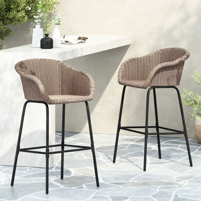 Tout-en-un extérieur en métal de 2 faux brun, aspect tissé, siège de 29,50 pouces pour bar, structure en fer noir, repose-pieds 12,50, capacité de 400 lb 2, artisanat, tables de bar, solidité
