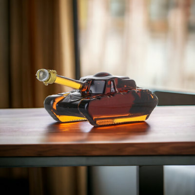 Tank 1L Whiskey Decanter