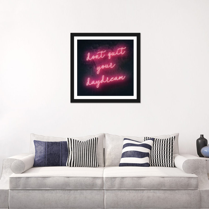 «Neon Inspo III» par Victoria Borges - impression d'art graphique, H 24 po x l 24 po x P 1 po, Papier encadré noir, Blanc