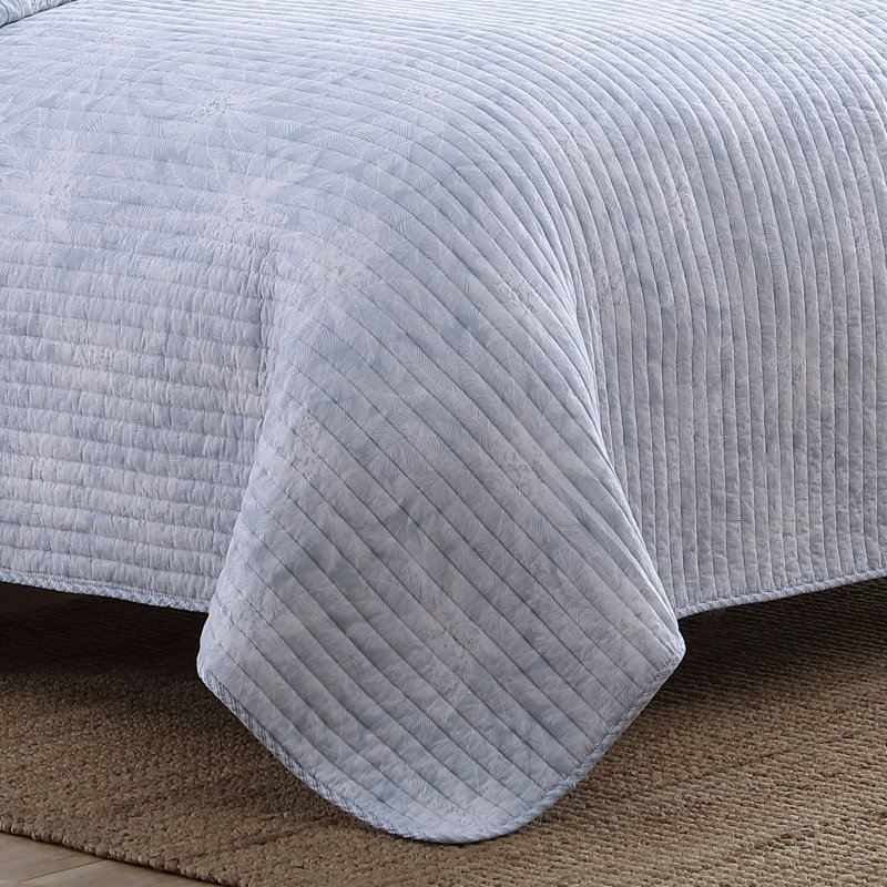 Tommy Bahama Makena Blue Cotton Reversible Quilt Set, King Quilt + 2 King Shams, Blue