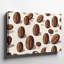 La toile crée un motif sans couture mettant en vedette un tableau de grains de café, dans des tons de brun variés, y compris l'art mural sur toile chocolat foncé-1736850162