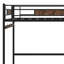 Structure de lit mezzanine moderne avec bureau, tablettes de rangement et crochets à manteaux