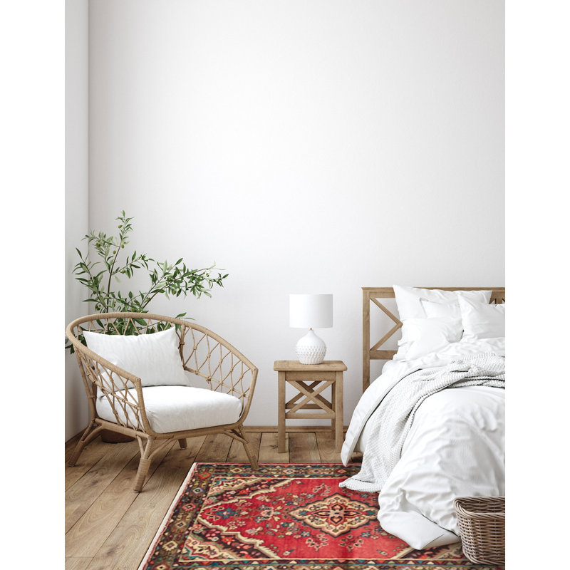 Tapis rouge Anadol 3 pi 8 po x 5 pi 1 po
