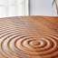Table de salle à manger ronde 31,5 pouces grain de bois foncé, texture annulaire moulée par aspiration, table durable résistante à l'eau avec structure en métal noir