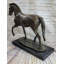 Très grande vitrine à cheval Arabian par Mene