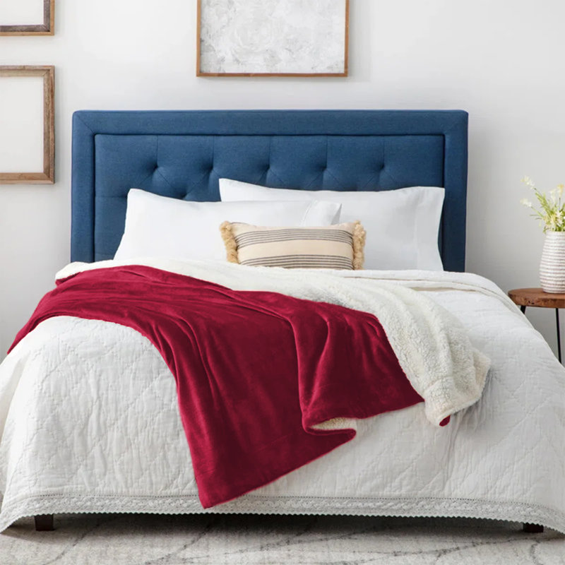 Super Soft Sherpa Fleece Blanket – Reversible Cozy Throw 240 GSM, 270cm x 230cm, Burgundy