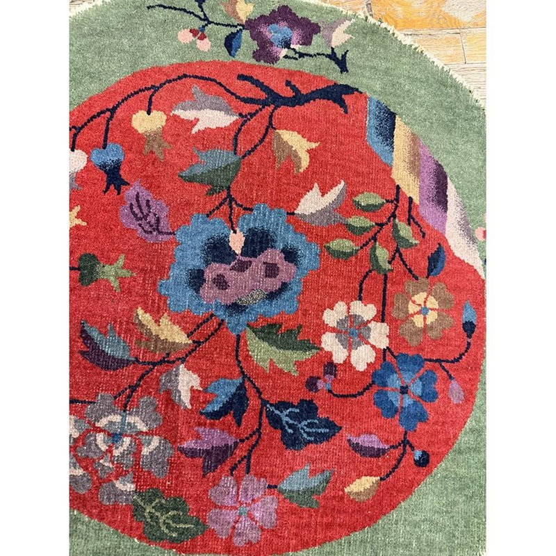 Tapis rond rouge en laine noué à la main Art déco des années 1920