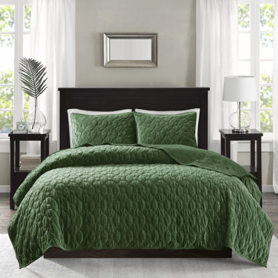 Courtepointe en velours pour très grand lit - 3 pièces avec matelassage géométrique, ajoute de la chaleur et de l'élégance à votre chambre à coucher