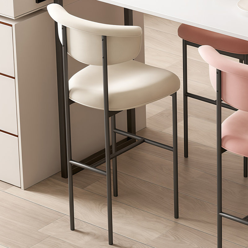 Table de bar semi-circulaire en plaque de pierre blanche pure., blanc