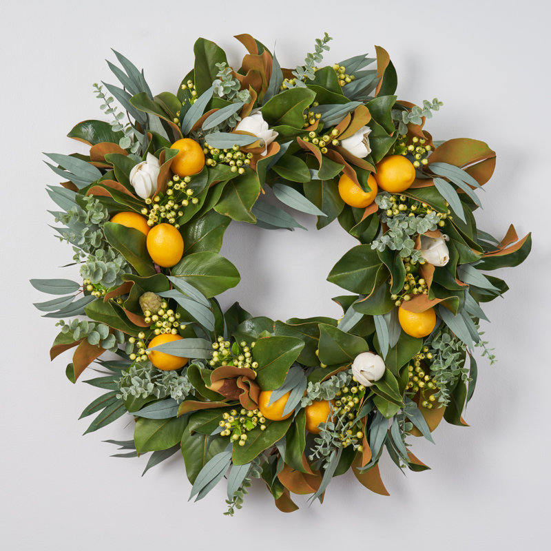 Couronne de magnolia et citron fraîche à l’agrumes, eucalyptus de printemps, H 26 po x L 26 po x P 5 po