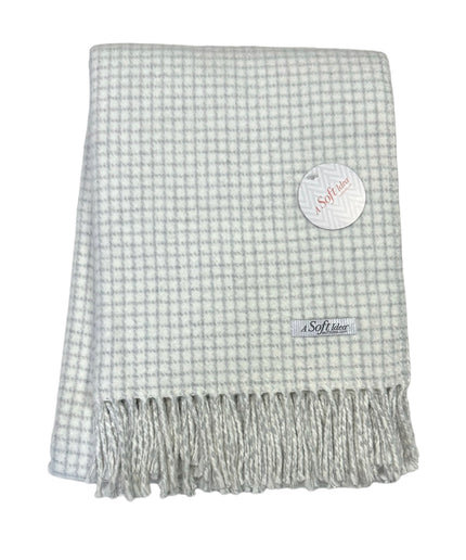 Jeté à petits carreaux, L 67 po x l 50 po, Carreaux gris / blanc