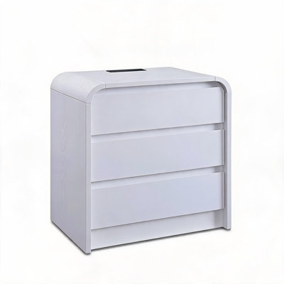 Table de chevet incurvée de 23,62 po de largeur à grain de bois avec 3 tiroirs et tablette de rangement ouverte, table de bout à bord arrondi avec trou de câble arrière pour le rangement de la chambre à coucher et du salon, blanc