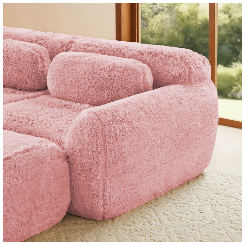 Canapé modulaire en tissu moelleux Aura l 114,7 po x P 70,4 po x H 28,7 po, Pink Faux Fur, 28.7" H x 114.7" W x 70.4" D