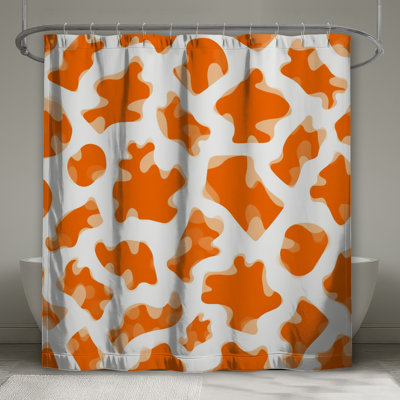 Rideaux de douche orange à motif camouflage très longs