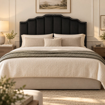 Tête de lit Queen rembourrée en velours noir