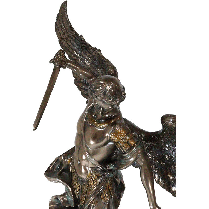 Statue de l'archange Saint-Léonard Leonel