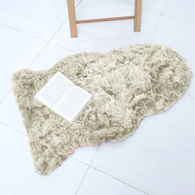 Haderslev Solid Colour Shag 60cm X 110cm Area Rug