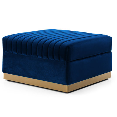 Revêtement contemporain avec base en acier inoxydable - repose-pieds en velours bleu