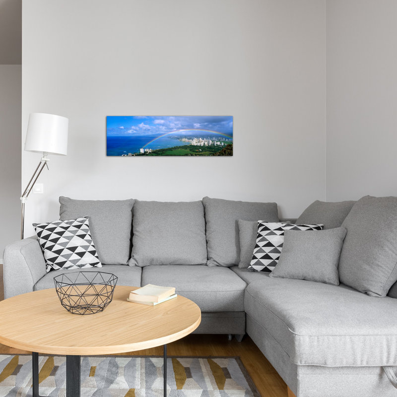 «Rainbow Over A City, Waikiki, Honolulu, Oahu, Hawaii» par Panoramic Images - reproduction d'art sur toile, Toile tendue