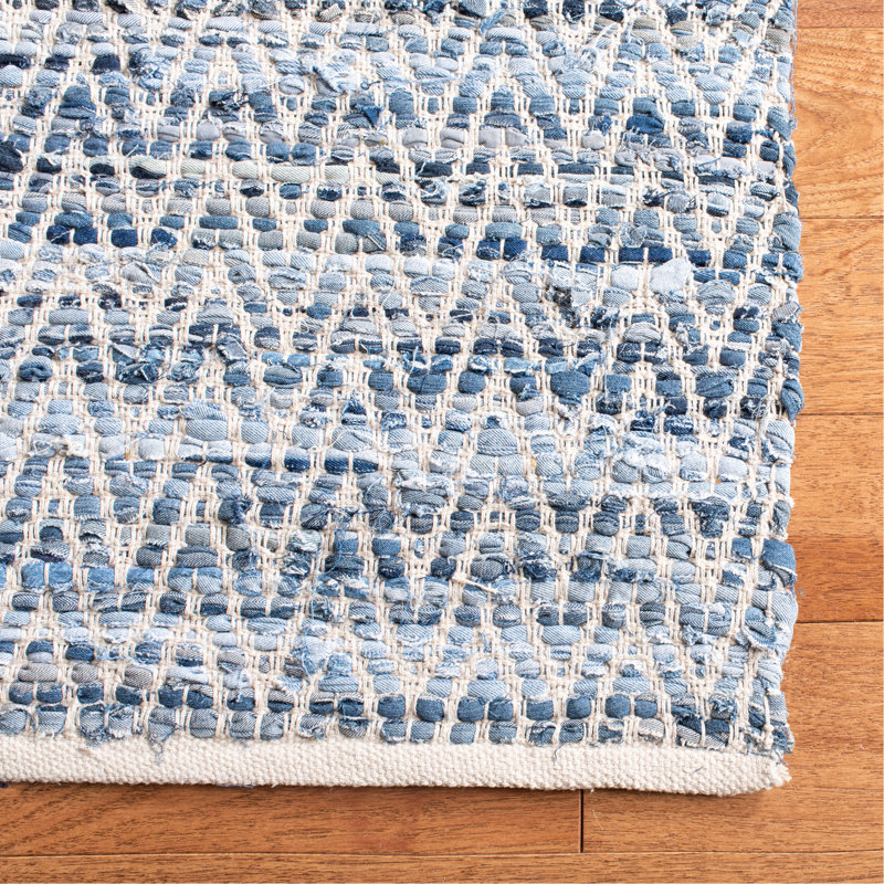 Montauk Hand Woven Performance Chevron Rug, Rectangle 3' x 5'