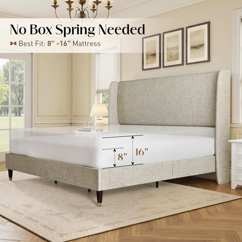 Belo Upholstered Platform Bed