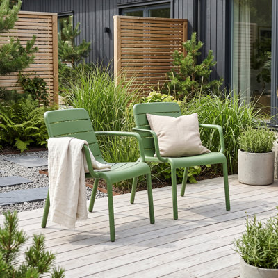 Outdoor Lounge Chair