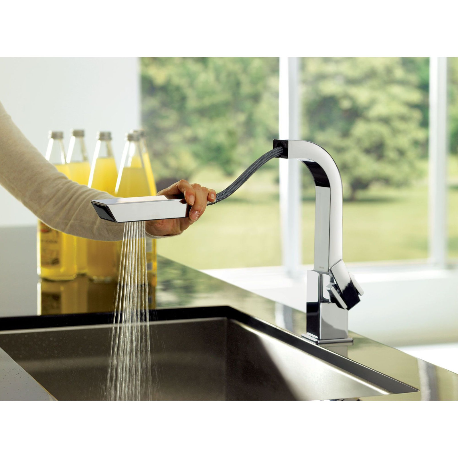 90 Degree Pull-Out Kitchen Faucet, Chrome