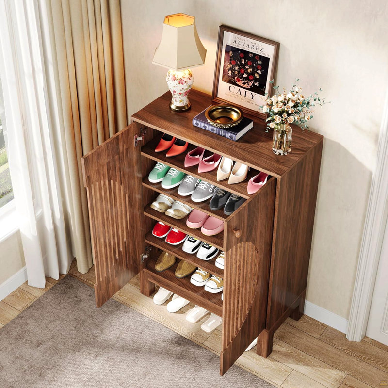 Range-chaussures 28,74 po à 5 niveaux avec portes rondes à persiennes