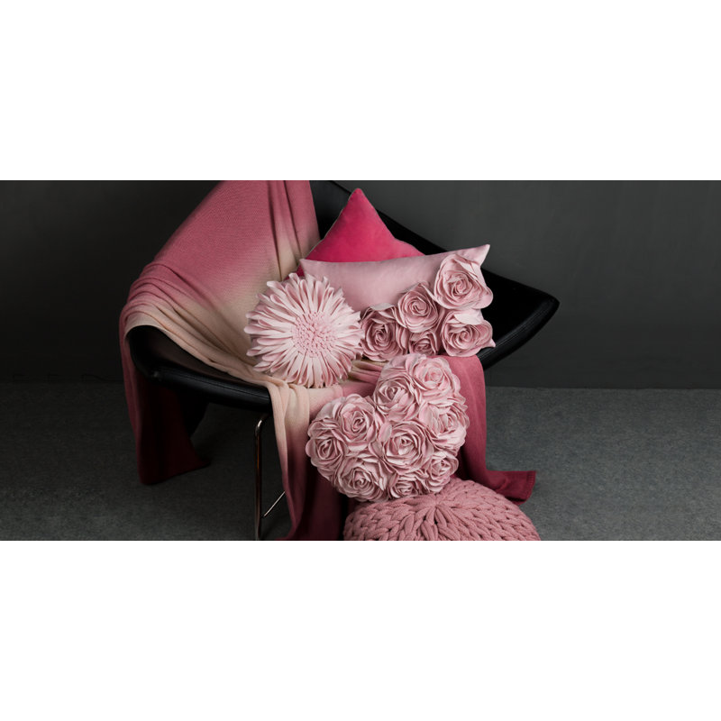 Housse et insert décoratif décoratif 3D Floral, H 12 po x l 12 po, Rose pêche - velours