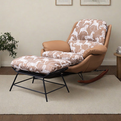 Chaise berçante simple avec repose-pieds