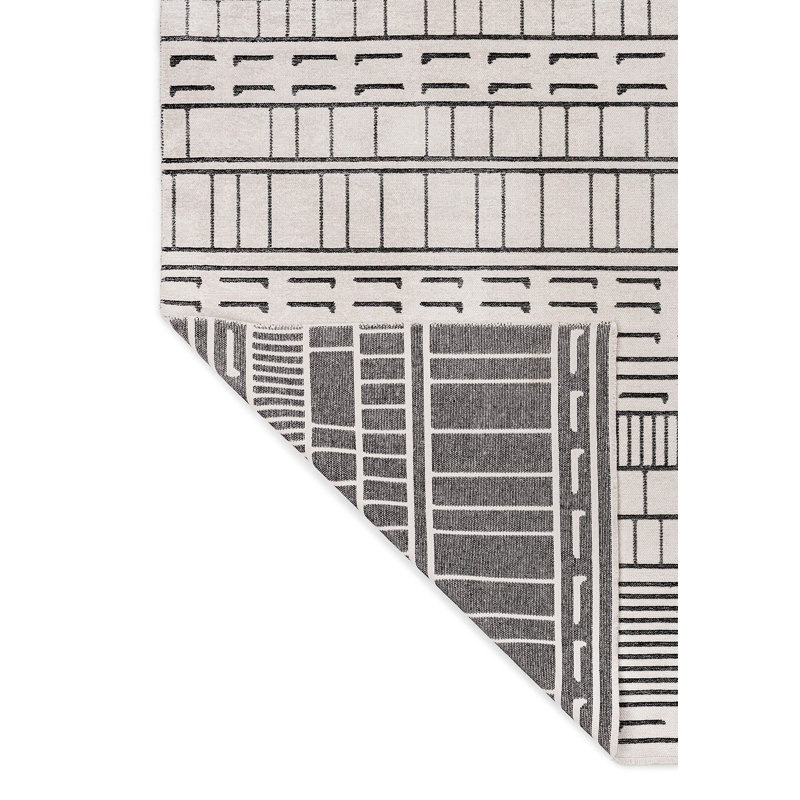 Eastham Geometric Hand Loom Indoor / Outdoor Area Rug, Rectangle 160 x 230cm