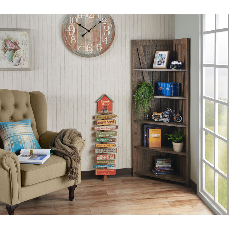 Jordanas Corner Bookcase