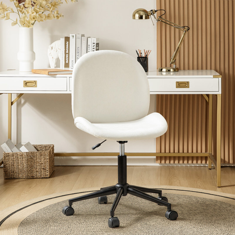 Chaise de bureau pivotante à dossier moyen en polyester 36,5 po Flavia, Beige