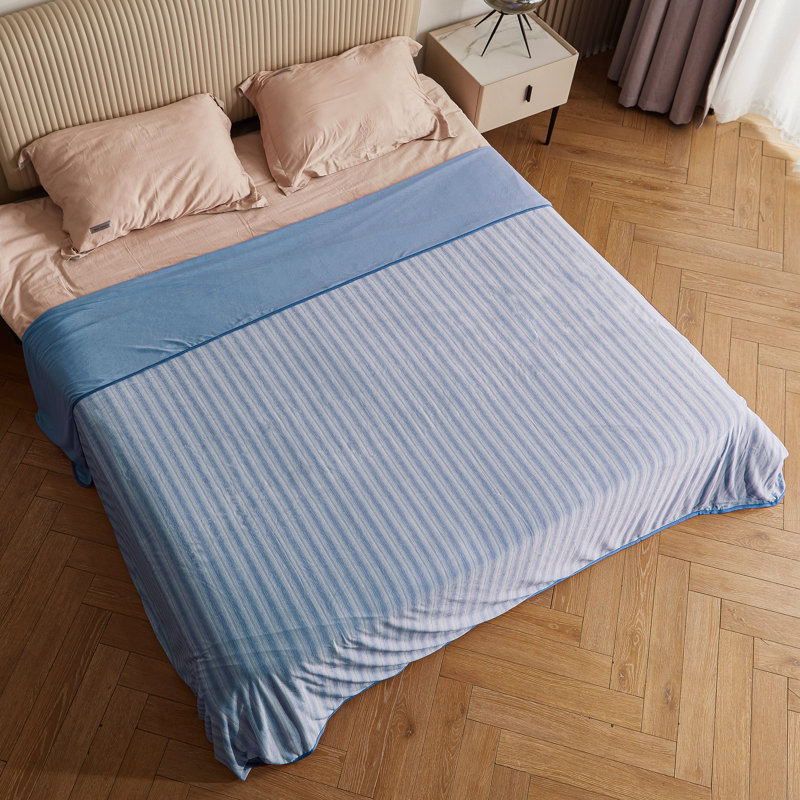 Catalonia Queen Blue Lightweight Cooling Reversible Blanket