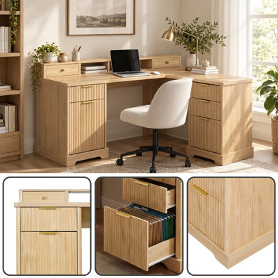 Bureau d'angle moderne cannelé de 150 cm avec station de charge et armoire de rangement, bureau d'ordinateur pour bureau à domicile avec support pour écran, tiroir à dossiers, naturel