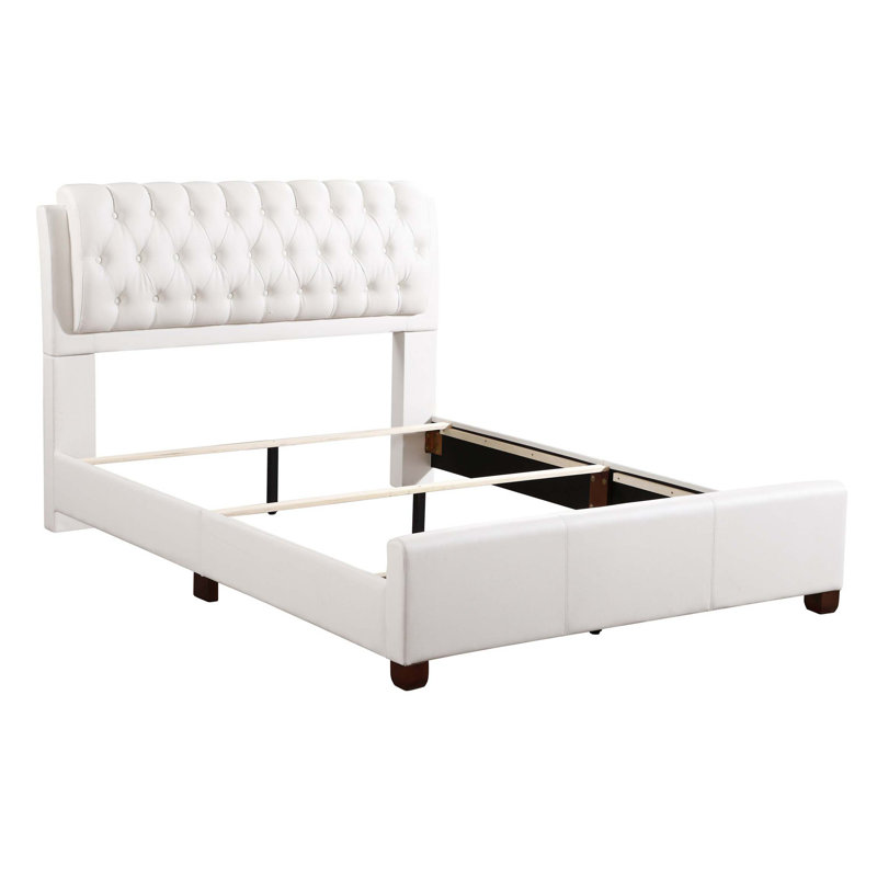 Champetre Upholstered Sleigh Bed, King, White