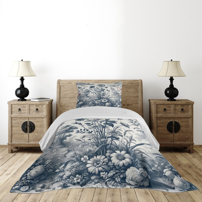 Polyester Coverlet, Twin Coverlet + 1 Standard Shams